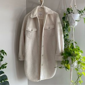 Aritzia Wilfred The Ganna Long Shirt Jacket Sherpa
